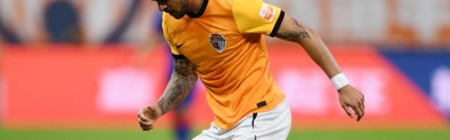 pg模拟器官网电脑版-【中超】彭欣力首球福布斯戴帽 青岛5比0大胜深圳